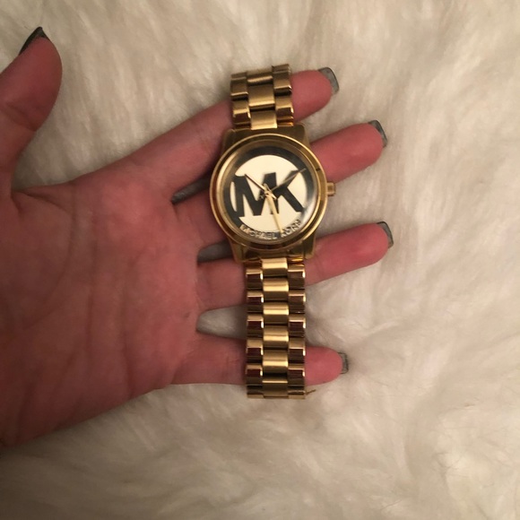 Michael Kors Watch - Picture 5 of 5